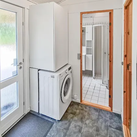 Cozy In With Wifi Holiday home