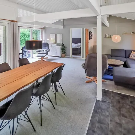 Cozy In With Wifi Holiday home *