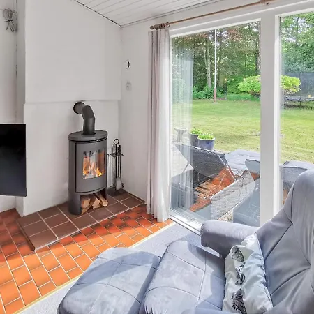 Cozy In With Wifi